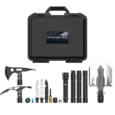 Lista de acampamento toda da engrenagem da sobrevivência do hardware da chave de fenda em uma