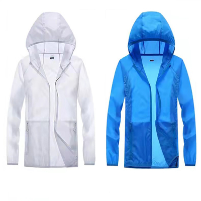 Roupa uv Rápido-seca de nylon da Sun-prova da proteção da proteção solar de Upf 50+ da luz da pele da resistência de água 96%